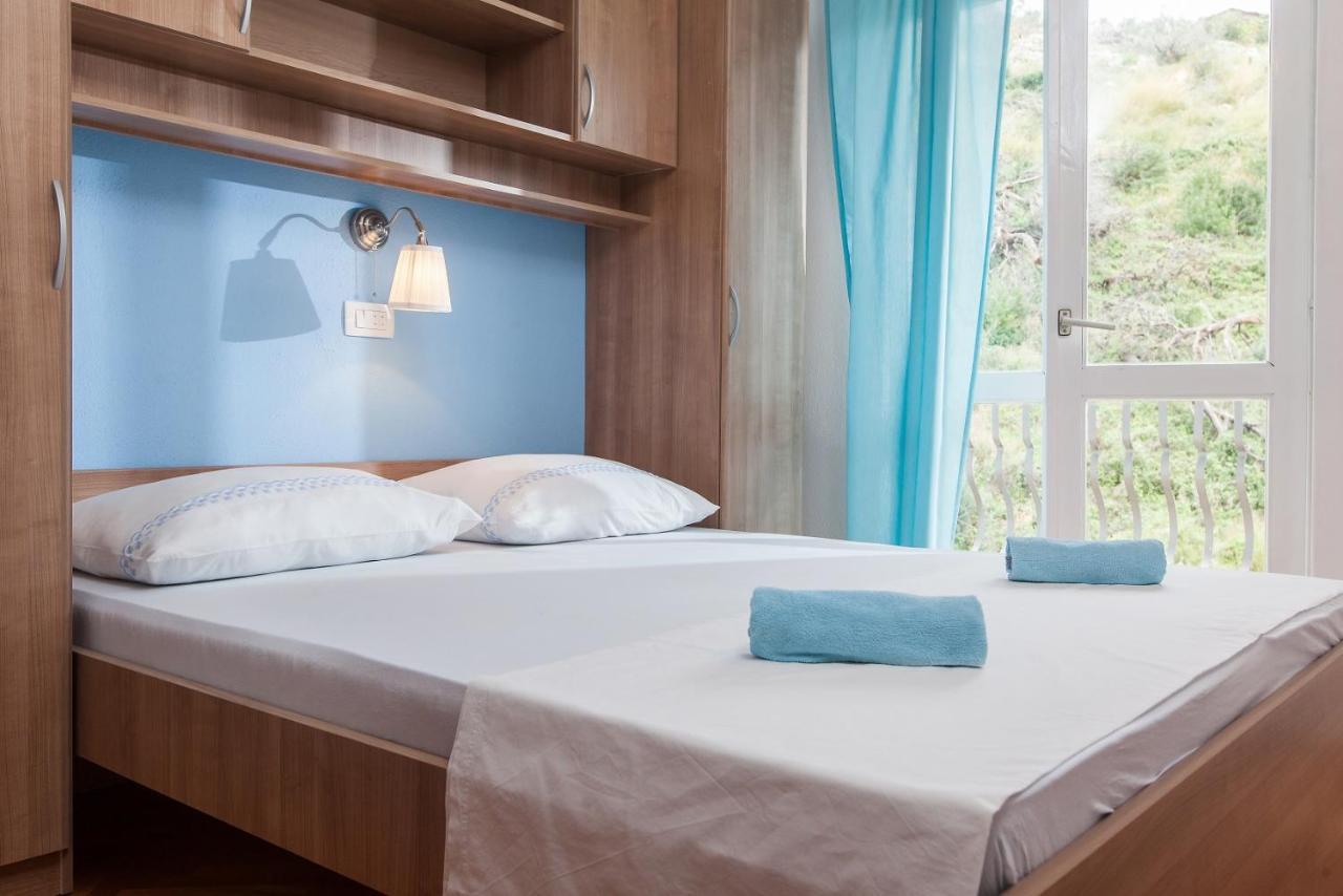 Vega Apartments Podgora Luaran gambar