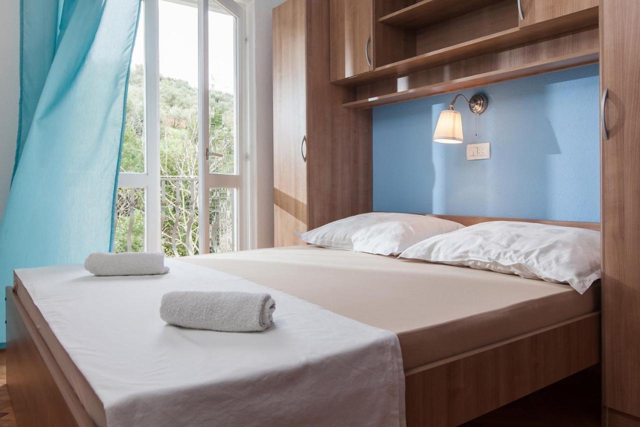 Vega Apartments Podgora Luaran gambar