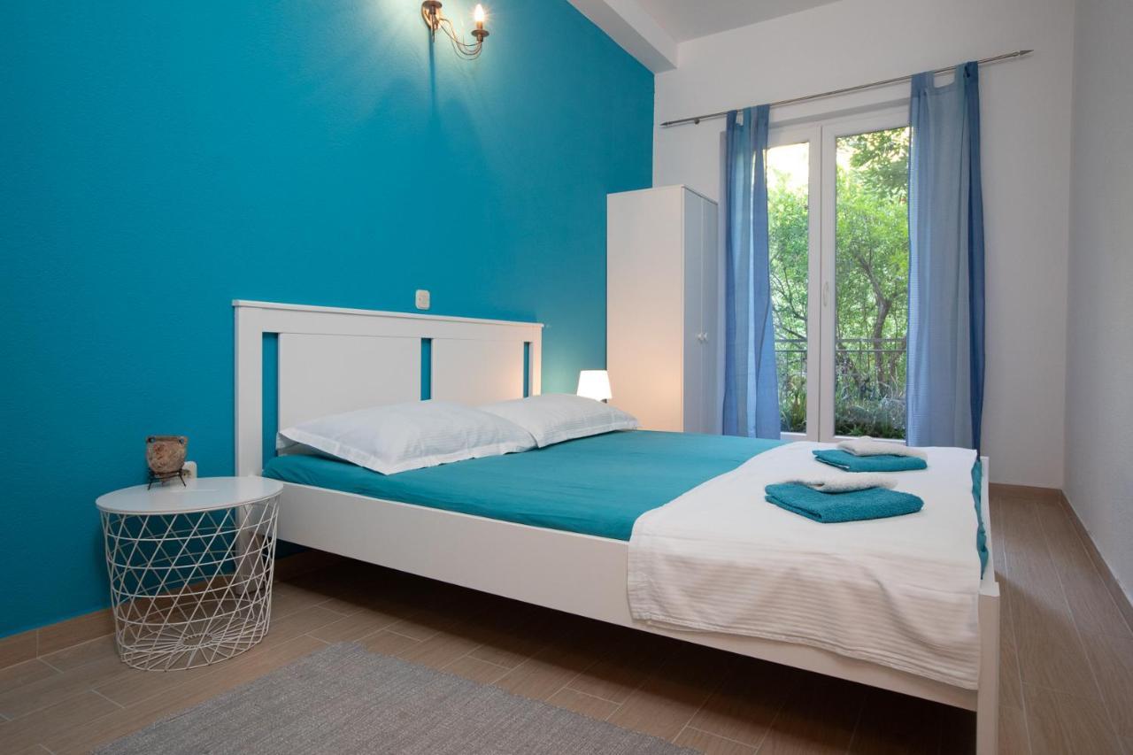 Vega Apartments Podgora Luaran gambar